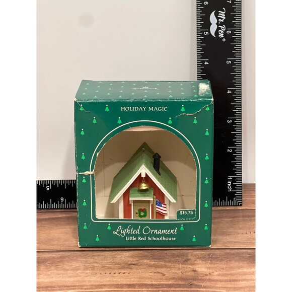 1985 HALLMARK KEEPSAKE ORNAMENT QLX711-2 LITTLE RED SCHOOLHOUSE - Picture 1 of 5